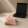 Gua Sha Kamm aus Rosenquarz